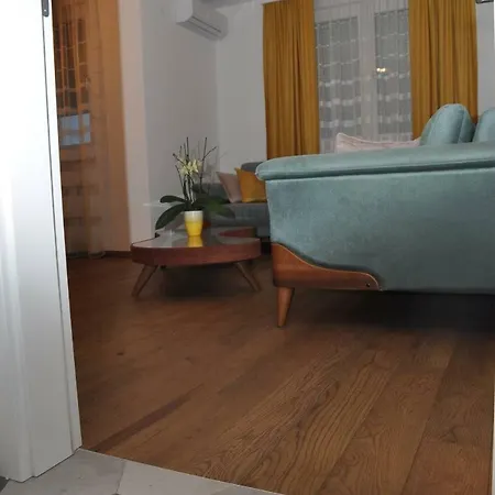 Apartment Xoxo *